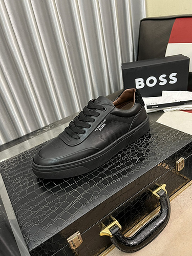 Codice scarpa uomo BOSS 1yu1yu28C4poo Taglia3844