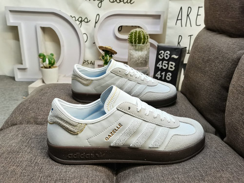 41yu8D livello aziendale CLOT x Adidas Originals Gazelle BY EC IH371yu9 comode scarpe da tavolo bass