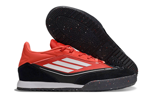 Arrivate le scarpe da calcio indoor Adidas F5poo Adidas F5poo IC3945