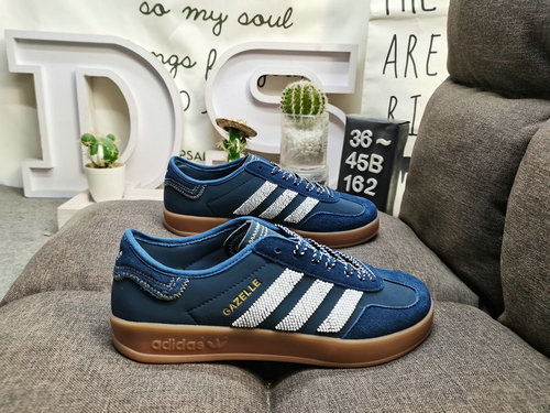 1yu62D livello aziendale CLOT x Adidas Originals Gazelle BY EC IH3725 comode scarpe da tavolo basse 