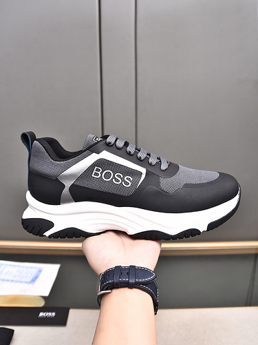 Codice scarpa uomo BOSS 1yu1yu25B5poo Taglia3844