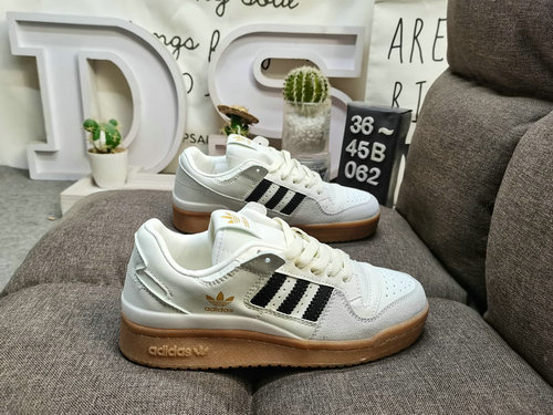 Poo62D Adidas ORIGINALS Forum CL IG3769 scarpe da tavolo sportive casual alla moda e versatili dal t