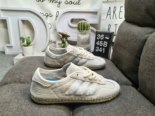 341yuDCLOT sx adidas Gazelle Halo Ivory CLOTs Adidas Gazelle Halo Ivory incarna l'eccellenza artigia