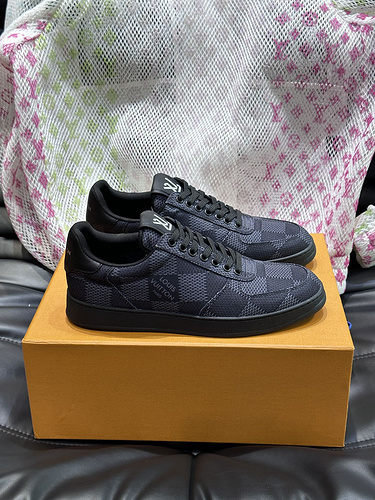 LV Código Hombre 0214B30 Talla 3844
