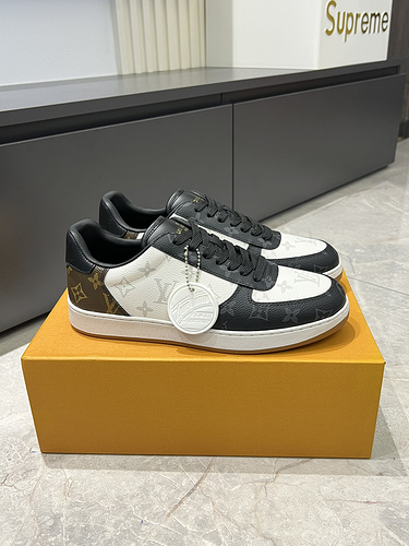 LV * Men's Code: 0318B Size: 38-44 (45 customized).