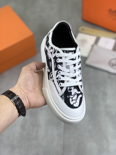 Hermes * Women's Edition Code: 0328C50 Size: 35-40