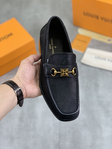 LV * Men's Code: 0327C00 Size: 39-44 (38 45 customized)