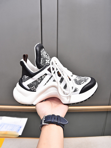 LV * couple code: 0326C60 Size: Female 35-39 (40 customized) Male 38-44 (45 customized)