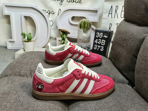 373DAdidas SAMBA OG IG8905's classic Originals in recent years are made of genuine suede leather, fe