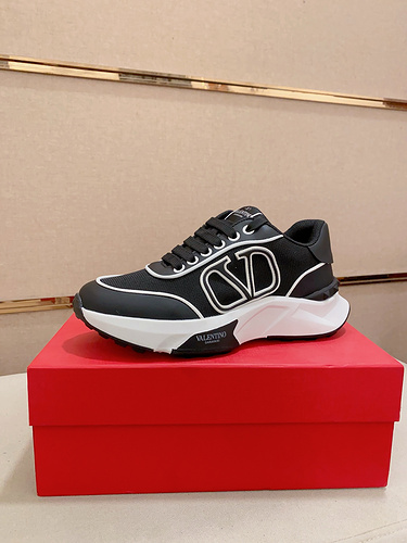 Valentino Men's Edition Code: 0321B Size: 39-44. (Customizable 45)