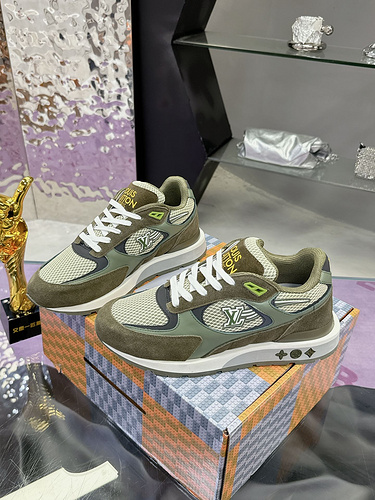 LV * Men's Code: 0323D20 Size: Men 39-45 (45 customized)