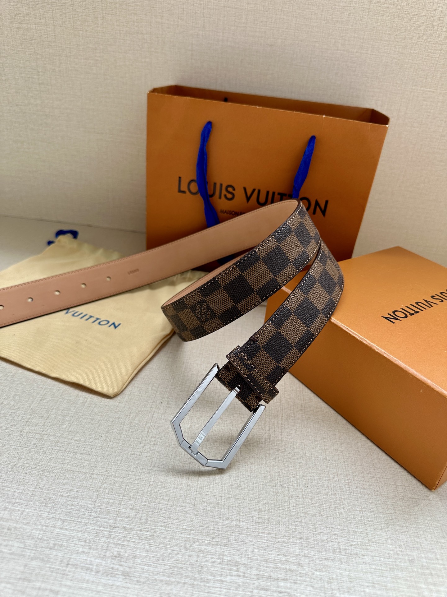 UUS8801150 (51).jpg