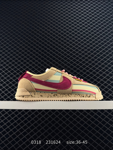 ✅ The Nike Classic Cortez Leather is a classic lightweight and comfortable men's Forrest Gump casual