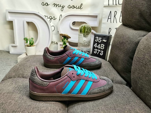 373DAdidas SAMBA OG JI2733's classic Originals in recent years are made of genuine suede leather, fe