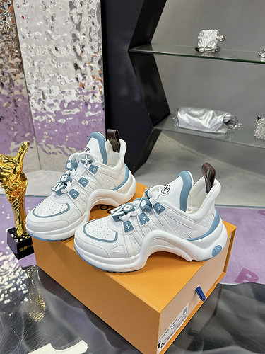LV * Female Code: 0323D00 Size: Female 35-41 (40.41 customized, non refundable)