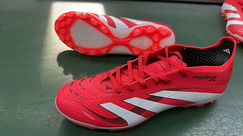 Arrived 39-45) Adidas Falcon 25th generation fully knitted lace AG football shoes PREDATOR ACCURACY+
