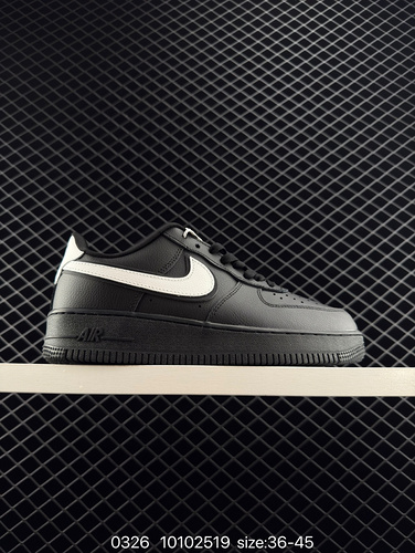 Nike Air Force 1 Low Air Force One low top versatile casual sports board shoes. The soft and elastic