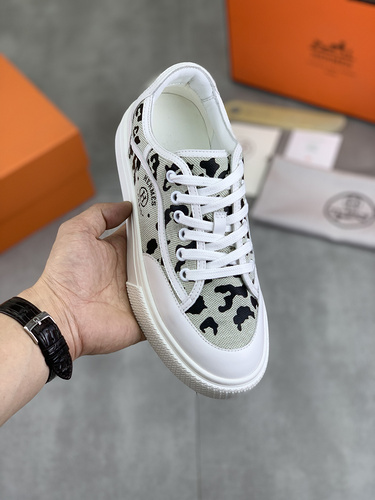 Hermes * Women's Edition Code: 0328C50 Size: 35-40