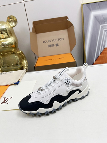 LV * Couple Style Code: 0323D00 Size: Female Size 35-42, Male Size: 38-46 (38, 39, 45, 46 customized