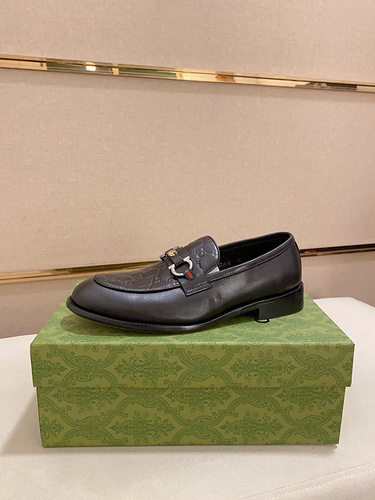 Gucci * Men's Edition Code: 0320C40 Size: 39-44 (38 45 Customized)