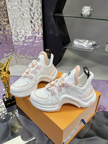 LV * Female Code: 0323D00 Size: Female 35-41 (40.41 customized, non refundable)