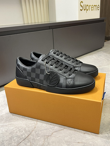 LV * Men's Code: 0318B Size: 38-44 (45 customized).