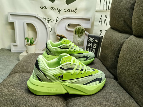 418D company level ✅ Adidas LightBLAZE JP7308 Comfortable and Anti Slip New Adidas Low Top Running S
