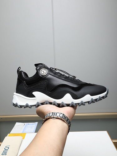 LV * Men's Code: 0326C00 Size: 40-44 (45,46 customized)