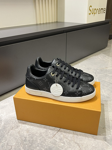 LV * Men's Code: 0318B Size: 38-44 (45 customized).