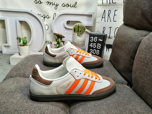 308DAdidas SAMBA OG JI2732's classic Originals in recent years are made of genuine suede leather, fe