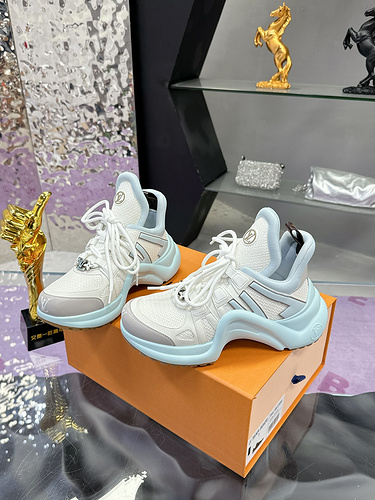 LV * Female Code: 0323D00 Size: Female 35-41 (40.41 customized, non refundable)