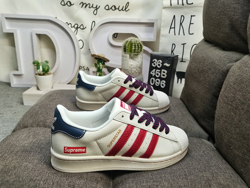 096D Adidas Three Leaf Clover Originals Superstar BZ2521 Shell Head Classic Versatile Casual Sports 