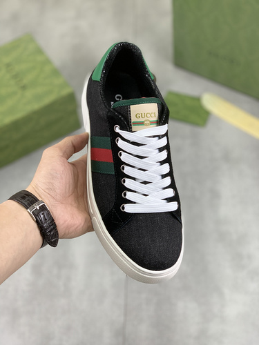 Gucci * Men's Edition Code: 0328B40 Size: 38-44