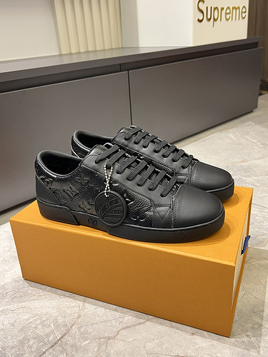LV * Men's Code: 0318B Size: 38-44 (45 customized).
