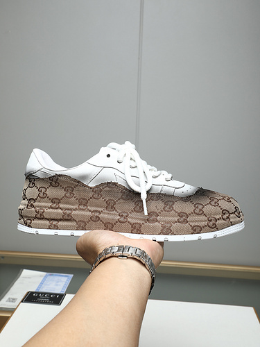 Gucci * Men's Edition Code: 0326C40 Size: 38-44