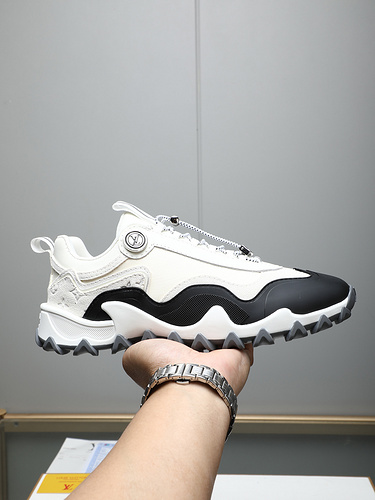 LV * Men's Code: 0326C00 Size: 40-44 (45,46 customized)