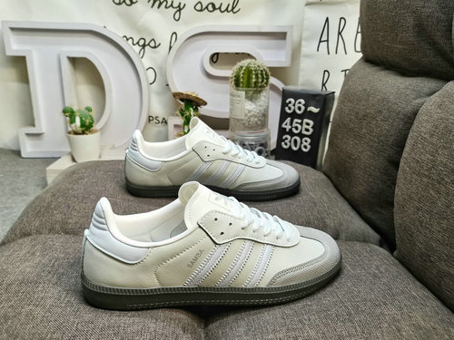 308DAdidas SAMBA OG JR8166's classic Originals in recent years are made of genuine suede leather, fe