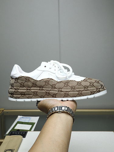 Gucci * Men's Edition Code: 0326C40 Size: 38-44