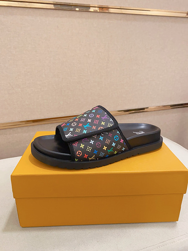 LV * Men's Code: 0320A90 Size: 38-44