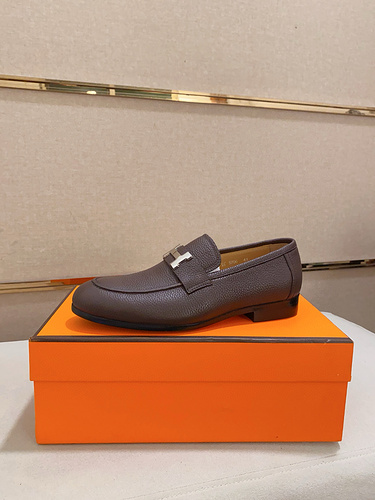 Hermes * Men's Edition Code: 0320C40 Size: 38-44 (45 Customized)