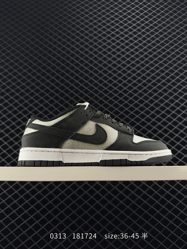 Nike SB Dunk Low Retro sneakers are classic retro sneakers. As a classic basketball shoe of the era,