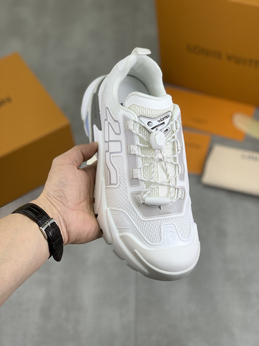 LV * Men's Code: 0328D20 Size: 39-44 (38 45 customized)