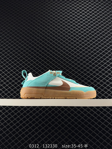 The Nk SB Day One Nike low cut casual board shoe FN4210-301 # is equipped with Air Zoom cushioning a