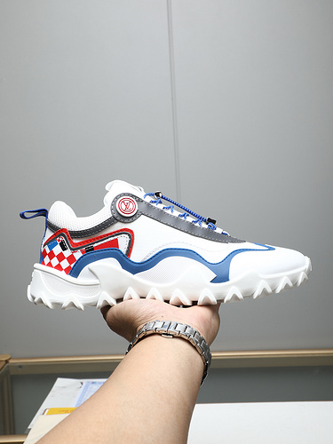 LV * Men's Code: 0326C00 Size: 40-44 (45,46 customized)