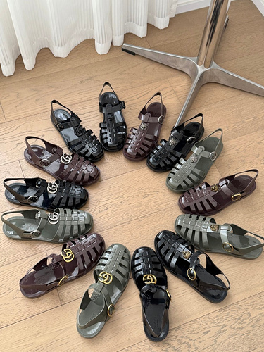 Gucci Couple Style Code: 0323A Size: 35-44