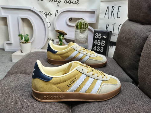433D Adidas Gazelle Indoor JI3523 casual, wear-resistant, lightweight, low top board shoes. This Adi