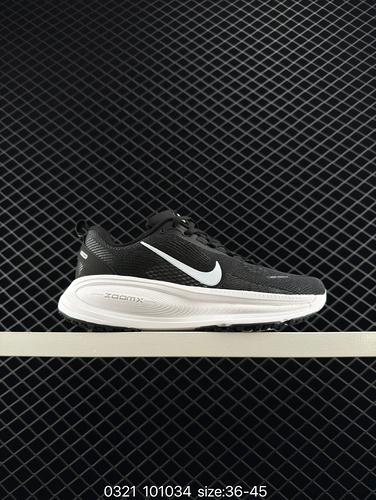 Nike VOMERO 18X Lightweight Running Shoe Company Grade Nike VOMERO 18 Comfortable, Versatile, Anti s