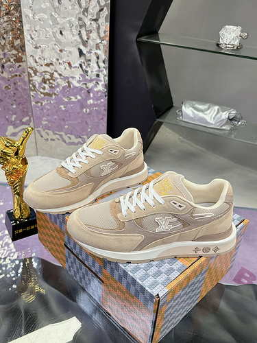LV * Men's Code: 0323D20 Size: Men 39-45 (45 customized)