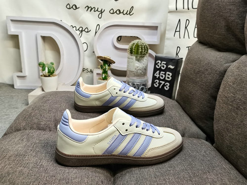 373DAdidas SAMBA OG JI2678's classic Originals in recent years are made of genuine suede leather, fe