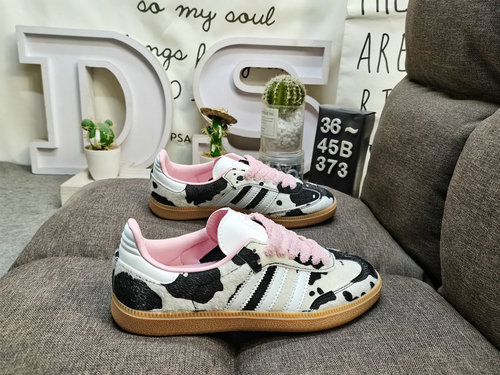 The classic Originals of 373DAdidas SAMBA OG JR6 in recent years are made of genuine suede leather, 